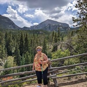 Meet your Posher, Julie